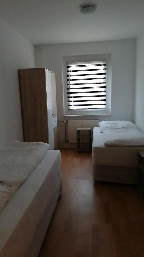 Apartment Enjoy Your Stay With Dkn - Mon-Sun - Late Night Check-In - Multilanguage - Leipzig Gruenau - Witamy Serdecznie
