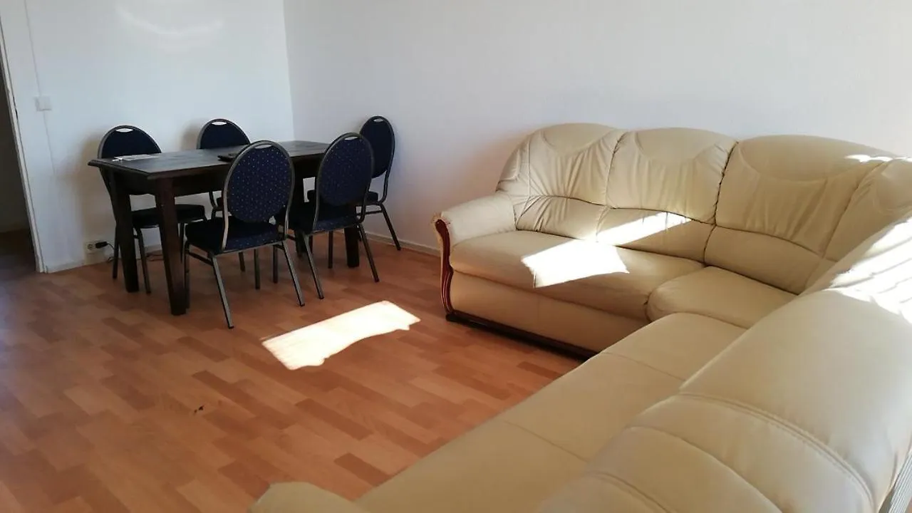 Enjoy Your Stay With Dkn - Mon-Sun - Late Night Check-In - Multilanguage - Leipzig Gruenau - Witamy Serdecznie 0*,  Germany